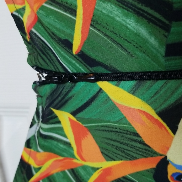 Show Me Your Mumu Tucan Sawyer Shorts - Picture 5 of 14